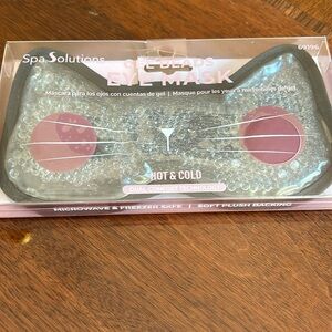Spa solutions gel, beads eye mask new in the original packaging